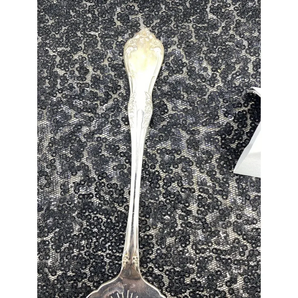 Oneida Silversmiths Cake/Pie Server Seasons Greetings Christmas 8.5”